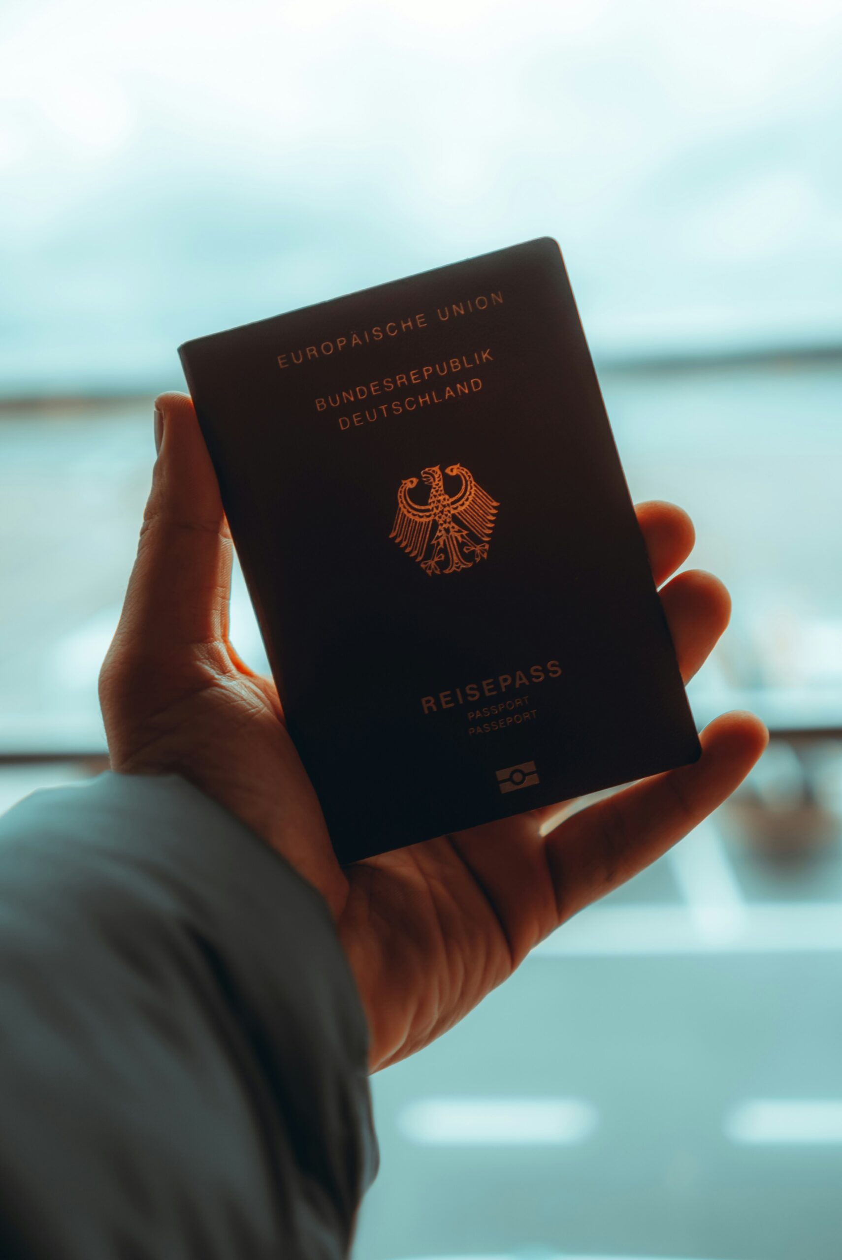 omar ramadan cx2pdisxgvg unsplash